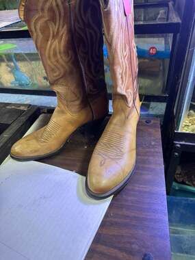 Imperial Vintage Two-Tone Leather Western Cowboy Boots